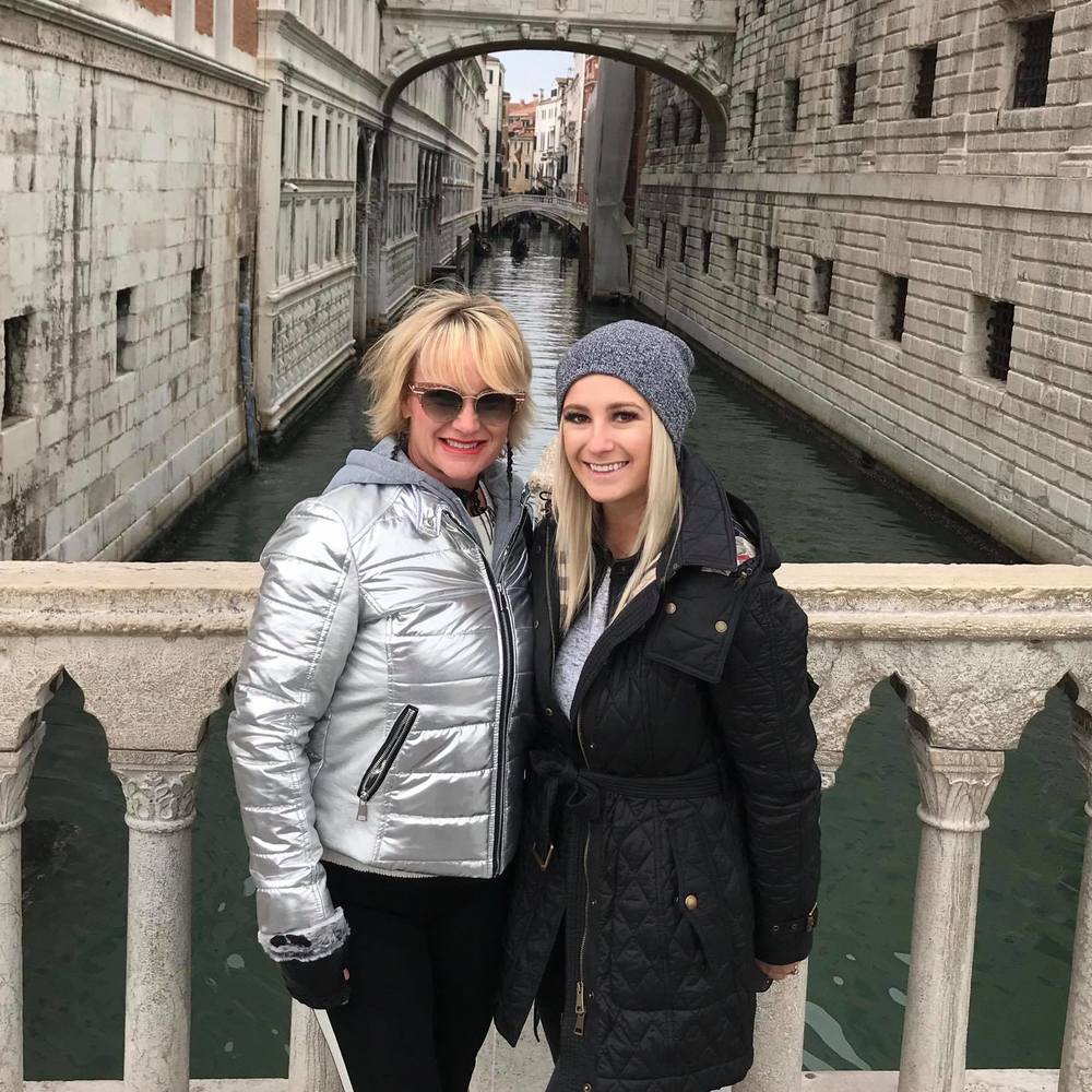 Meet your Posher, Kelly